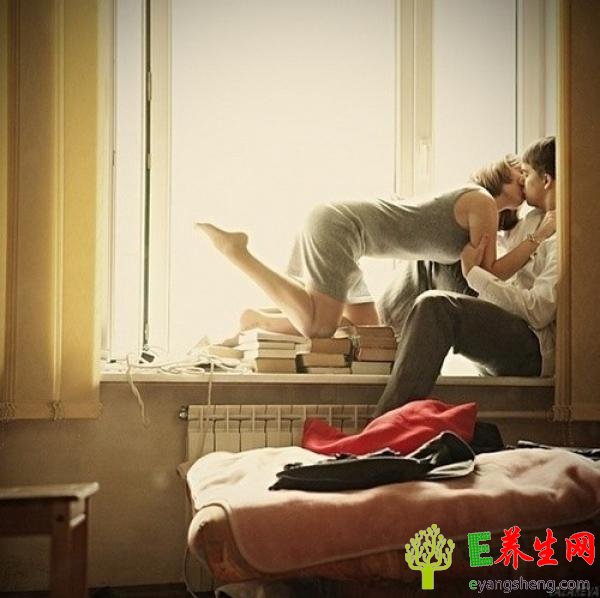 性爱前的爱抚按摩技巧